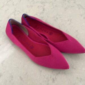Rothy’s The Point Hot Pink